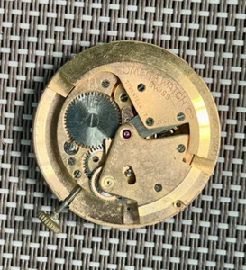 Omega Cal 332 Automatic Vintage Men's Bumper Watch Gold Dial 17 Jewels - Picture 1 of 6