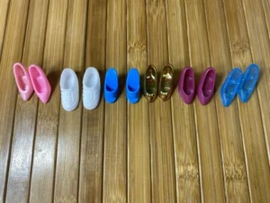 Vintage 90's Barbie 6 Pair Shoe Variety Pack JG118 - 1990's - Picture 1 of 5