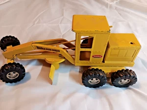 Vintage late 1960's TONKA Road Grader Yellow Pressed Steel Toy (17 Inch) - Good - Picture 1 of 9