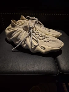 Adidas Yeezy 450 Cloud White Größe 11  - Bild 1 von 6
