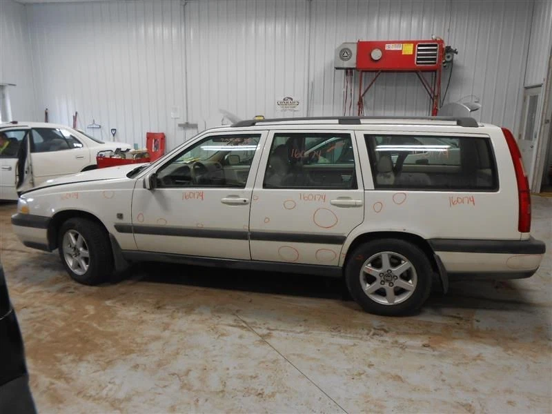 Transfer Case AWD Sedan Thru VIN 508157 Fits 98-99 VOLVO 70 SERIES 742242 Foto 1 de 4