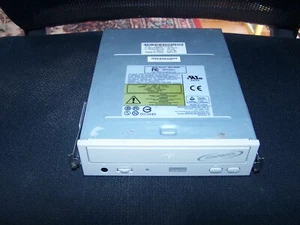 Top-G CDRW 52X x 24X x 52X IDE Drive Model BCE5224IM - Picture 1 of 2