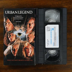 Urban Legend (1998) - VHS Horror Thriller - NEAR PERFECT CONDITION - Picture 1 of 8
