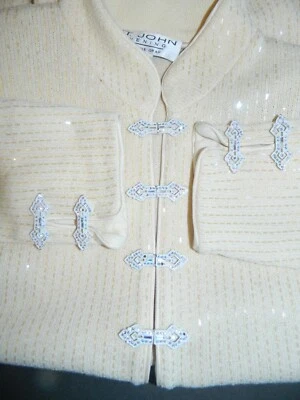 ST JOHN KNITS 8er Set Ersatz Swarovski Haken & Ösen Verschlüsse OHNE JACKE - Bild 1 von 4