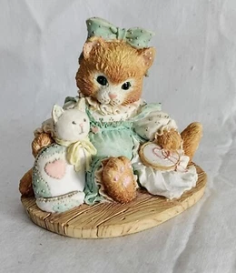 ENESCO "CALICO KITTENS" "FRIENDSHIP IS SEWN STITCH BY STITCH" PRISCILLA HILLMAN - Picture 1 of 5