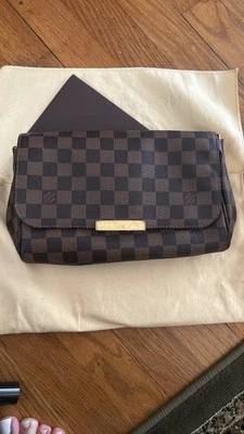 Auténtico Louis Vuitton Favorito MM Damier Level Bandolera Bolso sin asas Bolso de mano Foto 1 de 4