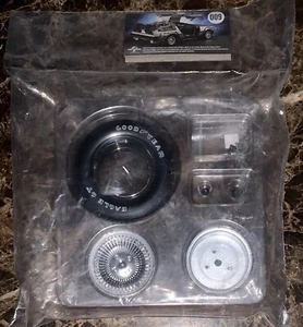 Eaglemoss Back To The Future Build The Delorean Issue 009 Parts Accessories NEW - Picture 1 of 2