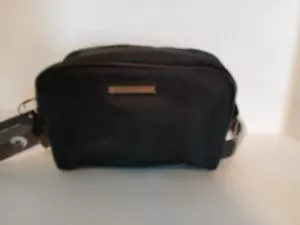 NEW WITH TAGS MEN'S MICHAEL KORS BLACK TOILETRY BAG VANITY LOGO BAG ONLY - Picture 1 of 14