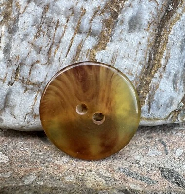Tortoise Shell effect  Italian Polyester Buttons x 6  sizes 21mm, 23mm, 27mm - Image 1 of 4