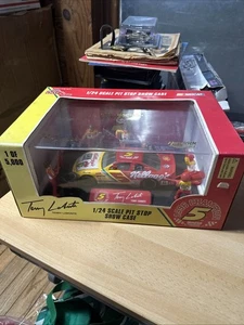 Racing Champions 1/24 Scale Pit Stop Showcase #5 Terry Labonte. 1 Of 5000 - Picture 1 of 9