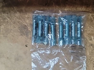 8 conectores terminales de empalme termorretráctiles azules Perma Seal, calibre de cable #16-14 - Imagen 1 de 1