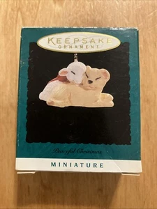Hallmark Miniatura Adorno de Navidad Pacífica Navidad 1996 - Imagen 1 de 7