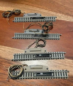 Fleischmann Spur N 9112 Entkupplungsgleis, 4 Stück elektrisch. Gebraucht. - Bild 1 von 2