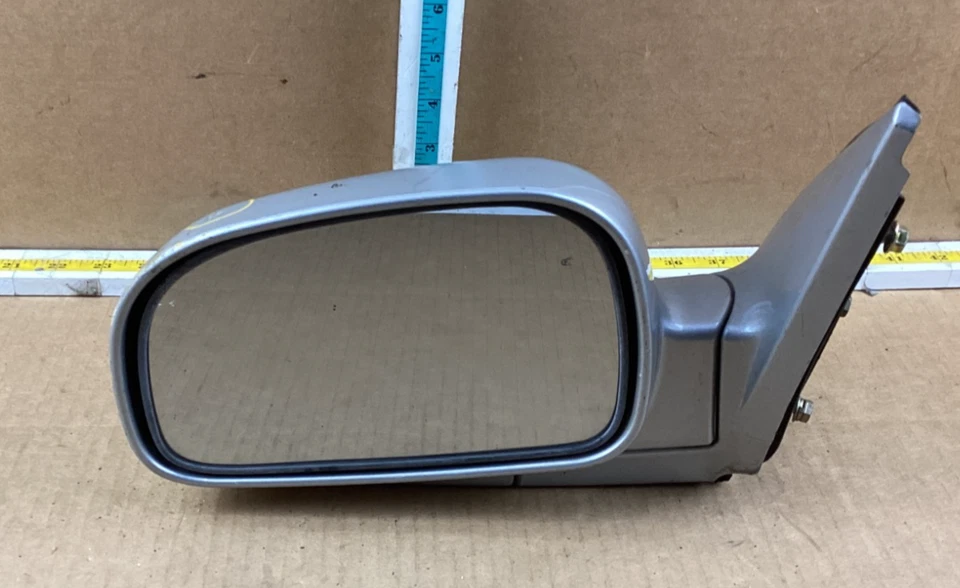 Espejo retrovisor delantero izquierdo del conductor Hyundai Santa Fe 2001-2004 E4012147 OEM Foto 1 de 4