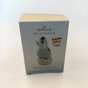 Hallmark Keepsake 2012 Happy Feet 2 (Erik encuentra su ranura) adorno de Navidad - Imagen 1 de 4