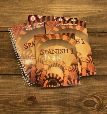 BJU Press Spanish 1 COMPLETE SET Textbook, Activity Man., T.E., Handouts 2nd Ed  - Image 1 of 4