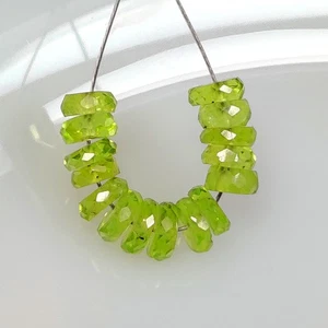 Cuentas redondas de peridoto verde natural de 6,20 quilates - 8240 - Imagen 1 de 2