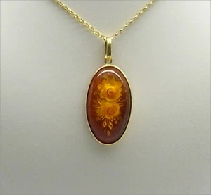 Colgante de Oro Amarillo 18KT Con Ámbar Ovalados Grabado Flores 20 X 40MM Ogdv - Imagen 1 de 3