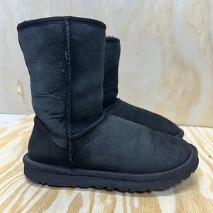 Ugg Classic Short Boot Womens Sz 7 - Picture 1 of 7