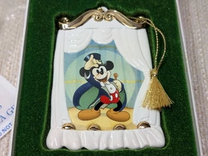 Nuevo de Lote Antiguo Sellado WDCC 1997 Mickey Mouse Magician On With the Show Ornament 250799G - Imagen 1 de 10