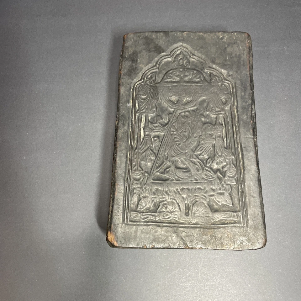 Bloco de madeira antigo tibetano budista face única pls veja fotos  - Imagem 1 de 4