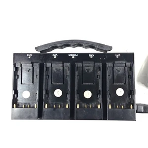 Chargeur Dynacore DV-FSP 4 positions pour batteries Sony L NP-F et Panasonic D54 - Photo 1 sur 7