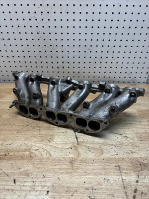 Toyota Celica Supra Cressida 1982-1983 5MGE colector de admisión inferior plenum Foto 1 de 4