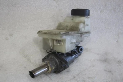 Toyota Celica 2001 cilindro maestro de freno con depósito automático A/T Foto 1 de 4