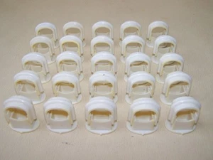 10 Alte Kabelklemmen Size S 8-16mm Bakelit für Schalter Steckdose Kabelschelle - Picture 1 of 1