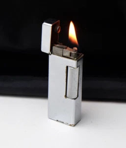 ¡Encendedor de gasolina Dunhill Rollalite años 70 vintage! ¡Funciona bien! - Imagen 1 de 11