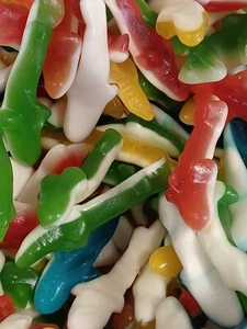 Assorted Sharks Gummy Gummies Candy Candies 2 Pounds Free Shipping - Picture 1 of 1