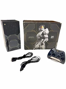 Xbox Series X Halo Infinite Konsole Limited Edition • 1TB • mit OVP & Controller - Bild 1 von 17