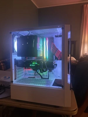 定制游戏 PC AMD Rx 5700 Xt 和英特尔 I5 9500 和 16 Gb Ram 和 512 Gb Ssd — 第 1/4 张图片