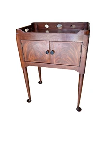 Antique English Georgian Mahogany Tray Table - Picture 1 of 8