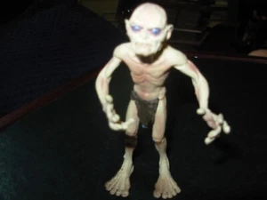 Herr der Ringe - Golum Actionfigur - Bild 1 von 2