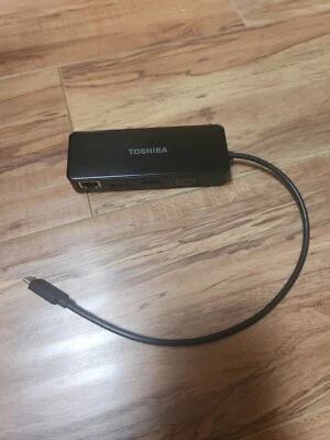 TOSHIBA DYNABOOK Docking Station USB-C To HDMI / VGA Travel Adapter PS0001UA1PRP - Image 1 of 4