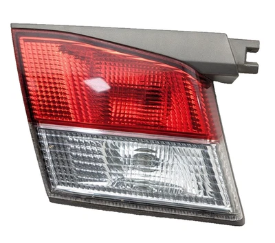 Luz trasera interior lateral izquierda Infiniti G20 1999-2002 OEM  Foto 1 de 3