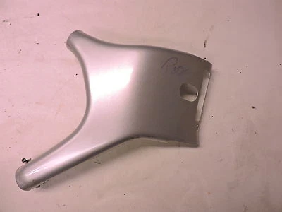 04 Suzuki VS 1400 GLP VS1400 Intruder lado derecho marco superior cubierta cuello Foto 1 de 3