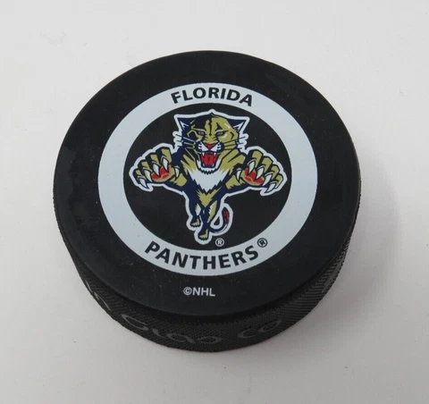 2000-02 Florida Panthers Official Bettman NHL Game Puck Not Used! New With Box Cover