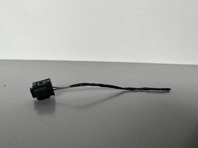 BMW Bonnet Alarm Sensor Switch wiring plug - E39 E46 E53 E60 E61 E81 E87 E90 E91 - Image 1 of 3
