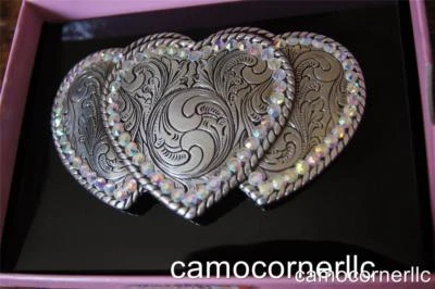 Пряжка для ремня Nocona BLAZIN ROXX COWGIRL со ТРЕМЯ СЕРДЦАМИ 37534 - Изображение 1 из 4