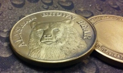 Alaskan Brown Bear antiqued bronze coin  - Image 1 of 4