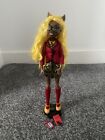 Complete Monster High Doll Clawdia Wolf Frights Camera Action Clawdeen