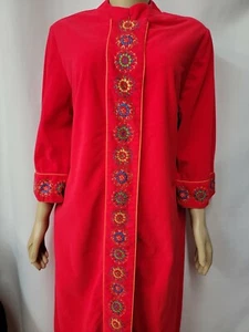Stunning ~ Evelyn Pearson Lounging ARTSY Apparel Red Velour Embroidy Sz L? #C1 - Picture 1 of 12