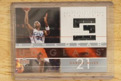 2002-03 Upper Deck Basketball Card Glass Game Gear Jersey DM-GG Darius Miles - Image 1 of 2