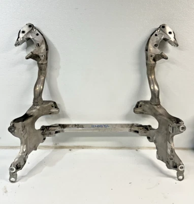 Audi Q5 2009-2012 travesaño delantero submarco base refuerzo aluminio fabricante de equipos originales Foto 1 de 4