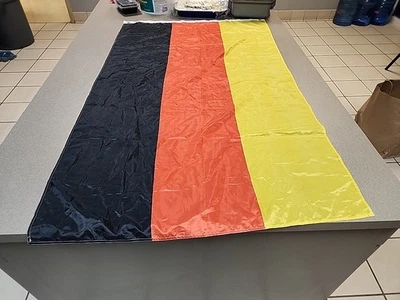 Bandera Alemana Nylon ~3x5" Foto 1 de 4