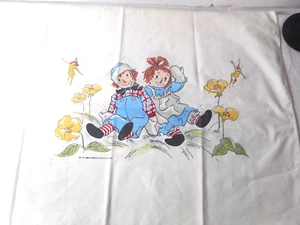 Wamsutta 1968 Raggedy Ann Andy Pixie Floral Standard Pillowcase Hobbs Merrill Co - Picture 1 of 11