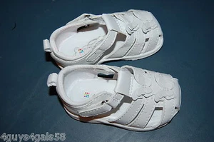 Baby Girls WHITE STRAPPY SANDALS Memory Foam BUTTERFLIES Closed Toe SIZE 2 3 - Picture 1 of 1