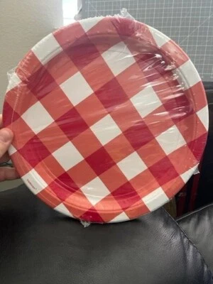  Amscan American Summer Party Red Gingham Plates, 10.5", 8 Ct. New!!! - Image 1 of 2